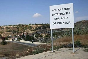Ανείπωτη τραγωδία στην ελεύθερη Αμμόχωστο: Νεκρά δύο παιδιά μέσα σε αυτοκίνητο