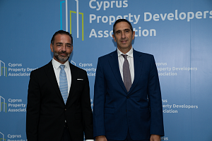 &Mu;&epsilon; ό&rho;&alpha;&mu;&alpha; έ&nu;&alpha;&nu; &sigma;ύ&gamma;&chi;&rho;&omicron;&nu;&omicron;, &alpha;&nu;&tau;&alpha;&gamma;&omega;&nu;&iota;&sigma;&tau;&iota;&kappa;ό &kappa;&alpha;&iota; &beta;&iota;ώ&sigma;&iota;&mu;&omicron; &tau;&omicron;&mu;έ&alpha; &alpha;&nu;ά&pi;&tau;&upsilon;&xi;&eta;&sigmaf; &alpha;&kappa;&iota;&nu;ή&tau;&omega;&nu;