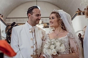 Μαυρίκιος Μαυρικίου: «Δείτε γιατί παντρεύτηκα αυτή τη γυναίκα» – Η συγκινητική κίνηση της Ιλάειρας – Δείτε βίντεο