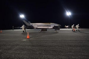 Το απόρρητο διαστημοπλάνο των ΗΠΑ θα δοκιμάσει τον αντικαταστάτη του GPS