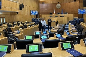 Η ώρα της Προεδρίας Βουλής: Δείτε live την ψηφοφορία και την τελετή διαβεβαίωσης των νέων βουλευτών