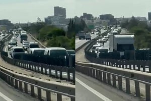 ΒΙΝΤΕΟ: Ουρές χιλιομέτρων λόγω τροχαίου και οδικών έργων στο highway