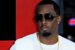 Diddy: Στα «λευκά πάρτι» χόρευαν γυμνοί και τους έλουζαν με σαμπάνια - Eικόνες με ΝτιΚάπριο, Πάρις Χίλτον, Κιμ Καρντάσιαν