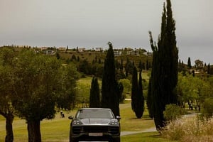 Porsche Κύπρου και Minthis Ενώνουν τις Δυνάμεις τους σε μια Ξεχωριστή Συνεργασία Πολυτέλειας και Απόδοσης