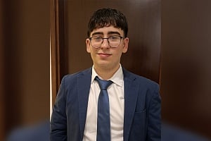 «Τους χρωστάω τα πάντα»: Η συγκινητική αφιέρωση του αριστούχου Γιώργου στους γονείς του