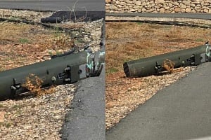 Έπεσε και δεύτερο κομμάτι από το ελικόπτερο στην Πάφο-Κατέληξε σε αυλή σπιτιού