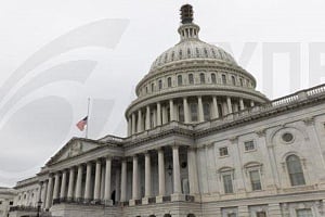 Η Γερουσία των ΗΠΑ ενέκρινε αμφιλεγόμενο νομοσχέδιο Τραμπ για κρατικές δαπάνες