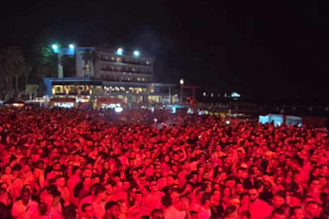BINTEO: Διοργάνωσαν πάρτυ με πασίγνωστους DJ στην περίκλειστη πόλη της Αμμοχώστου Μέχρι και 120 ευρώ τα εισιτήρια