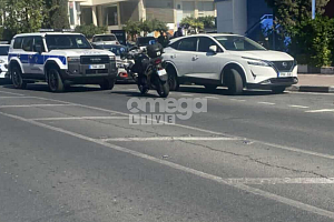 ΔΕΙΤΕ ΕΙΚΟΝΑ: Αποπειράθηκαν να εισβάλουν ξανά στο Γυμνάσιο στην Αγλατζιά - Τους άρπαξαν οι γονείς ΔΕΙΤΕ ΕΙΚΟΝΑ: Αποπειράθηκαν να εισβάλουν ξανά στο Γυμνάσιο στην Αγλατζιά Τους άρπαξαν οι γονείς