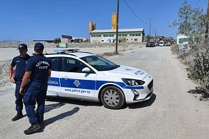Από στρατιωτικό πυρομαχικό η έκρηξη στο εργοστάσιο της Αραδίππου (ΦΩΤΟ)