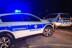 Στους δρόμους η αστυνομία - Κατάσχεσαν μοτοσικλέτες και όχημα στη Λάρνακα