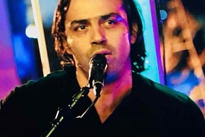 Ο Κώστας Αρχοντούς μας ταξιδεύει με το «Δευτέρα… και καλύτερα δεν γίνεται!»