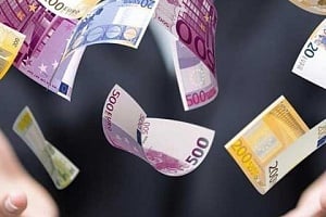 Κλείνει το κεφάλαιο πολλαπλές συντάξεις αξιωματούχων-Στην Ολομέλεια νομοσχέδιο και προτάσεις νόμου