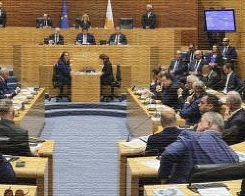 Αλλάζει κατά το ήμισυ η Βουλή σε κάθε εκλογική αναμέτρηση, τι δείχνουν τα στοιχεία-Τέθηκαν ήδη εκτός ένας στους τρεις