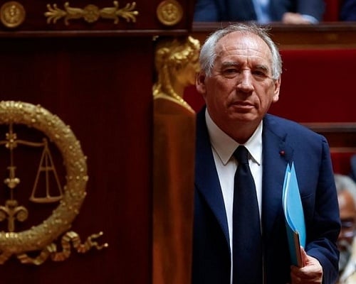 Κατέρρευσε ξανά η γαλλική κυβέρνηση - Δεν έλαβε ψήφο εμπιστοσύνης ο Μπαϊρού και παραιτείται