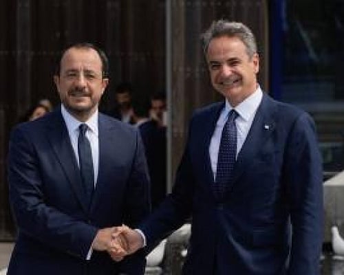 Οι όροι της Αθήνας στη Λευκωσία για το καλώδιο, τα «αγκάθια» και από τις δύο πλευρές και ο «ελέφαντας στο δωμάτιο»