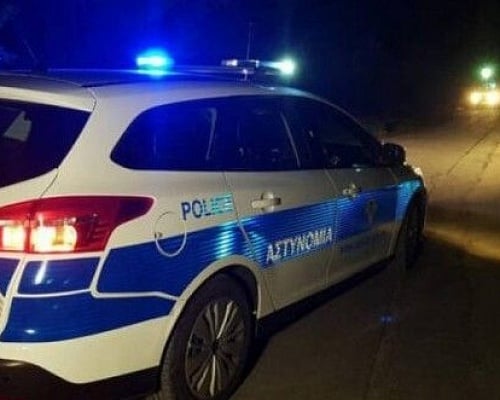 Εξύβρισε ζεύγος, χτύπησε 47χρονο και έριξε πυρ&omicron