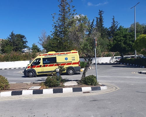 Στο νοσοκομείο για δεύτερη φορά 13χρονος μαθητής, που ξυλοκοπήθηκε άγρια σε Γυμνάσιο