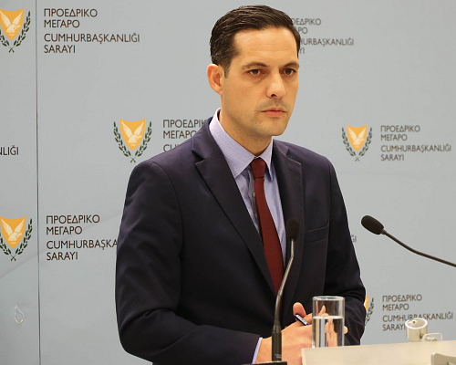 Ξεκαθαρίζει ο Λετυμπιώτης για «διγλωσσία» εντός της Κυβέρνησης για ηλεκτρική διασύνδεση