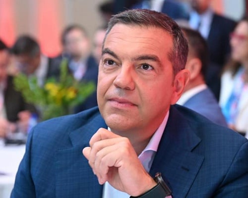 Με αναφορές στις διαπραγματεύσεις για Κυπριακό στο Κραν Μοντανά το βιβλίο του Α.Τσίπρα