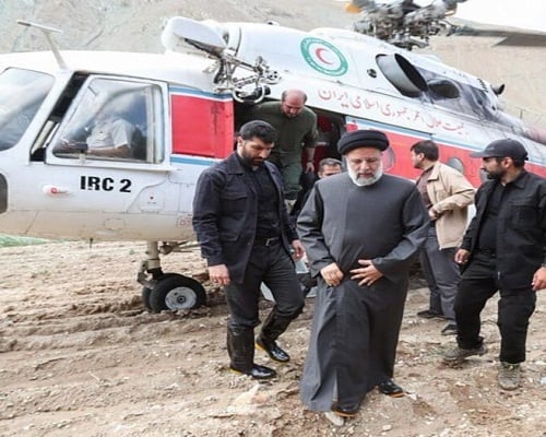 Θρίλερ με το ελικόπτερο που μετέφερε τον Ιρανό πρόεδρο - Eπέζησε, σύμφωνα με ιρανικές πηγές