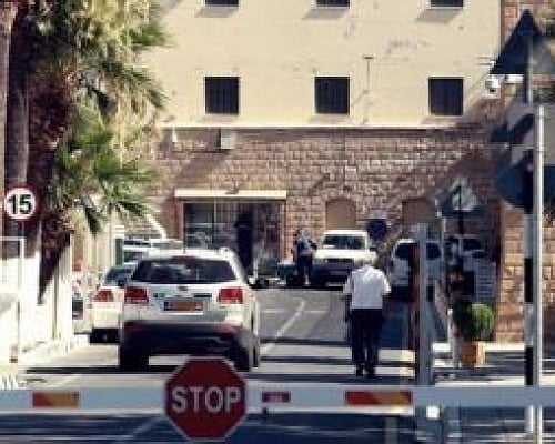 Απέσυρε τις κατηγορίες η Εισαγγελία στους τρεις που έστειλε σε δίκη για την βόμβα στον δεσμοφύλακα-O ένας ήταν υπόδικος για μήνες και εν τέλ
