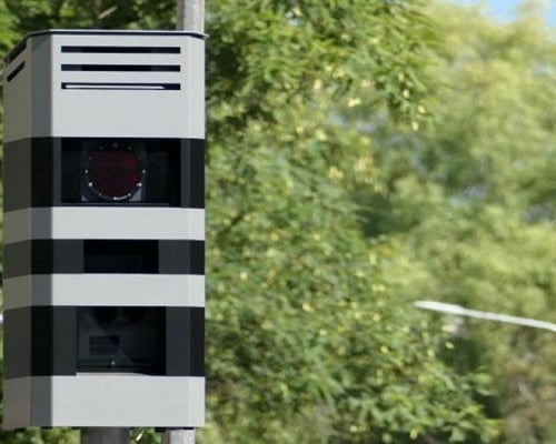 Πληρώσαμε… €900,000 για να μειωθεί το πρόστιμο των €300 στις κάμερες, πότε τίθεται σε εφαρμογή