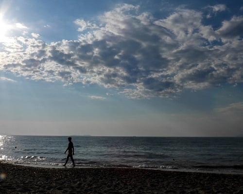 Στους 38 βαθμούς η θερμοκρασία – Αναμένονται βροχές στα ορεινά