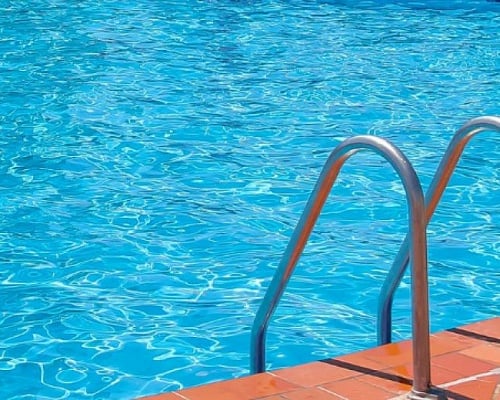 Τραγωδία στα κατεχόμενα – Νεκρό 4χρονο αγοράκι μετά από πνιγμό σε πισίνα