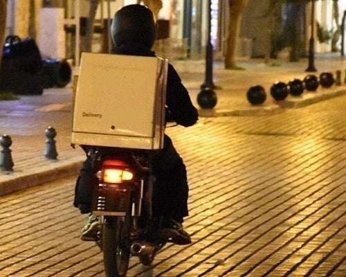 Νέα επίθεση κατά διανομέα στη Λεμεσό -Τον κτύπησαν με ξύλα και τον λήστεψαν