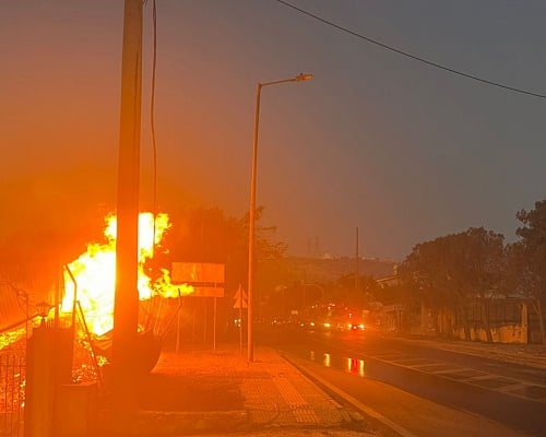 Φωτιά στην Αττική: Ενισχύεται η συνδρομή προς την Ελλάδα με βοήθεια από Σερβία, Ρουμανία και Τουρκία