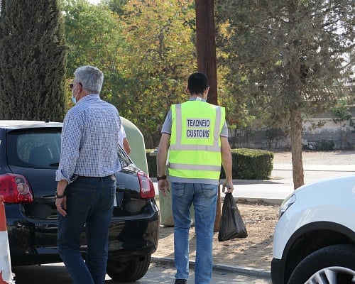 «Θα πάθετε κακό»: Απειλητικό τηλεφώνημα από το εξωτερικό σε Τελωνειακό και την οικογένεια του