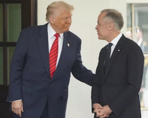 «Παζαρεύει» τον Καναδά ο Τραμπ μέσω του «Golden Dome»