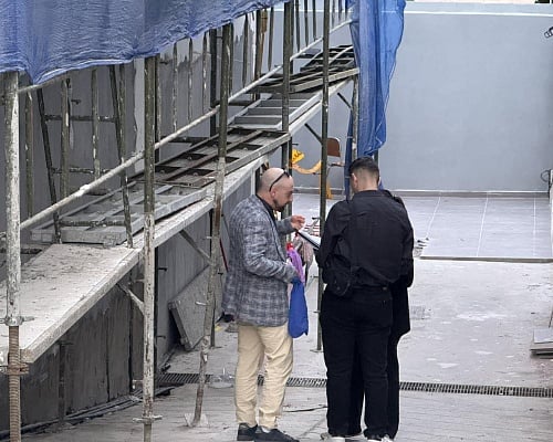 Του έκανε παρατήρηση ο εργοδότης επειδή δεν πήγαινε στην οικοδομή κι αυτός τον μαχαίρωσε