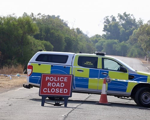 Σοβαρό τροχαίο στις Βάσεις Ακρωτηρίου: Όχημα συγκρούστηκε με τρακτέρ, ένας τραυματίας