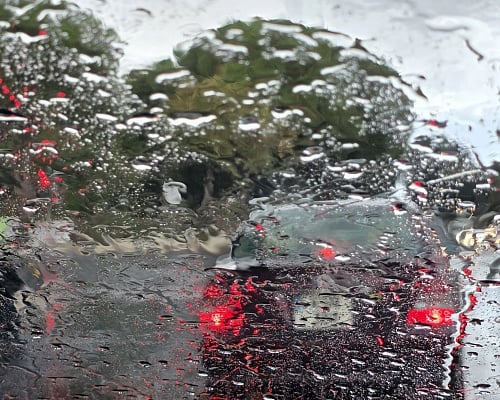 Μέχρι πότε θα παραμείνει το βροχερό σκηνικό, ο καιρός το Σαββατοκύριακο