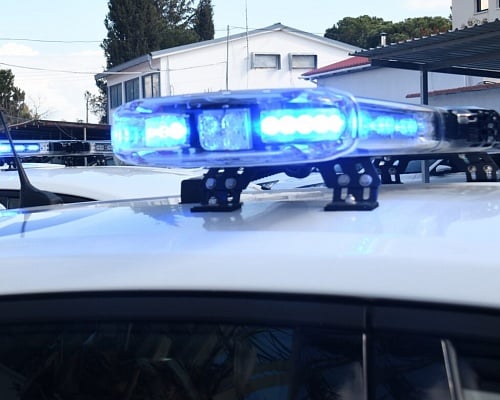 Περισσότερα από 180 μπιτόνια με πετρέλαιο έκρυβε 49χρονος στο σπίτι του στη Λεμεσό