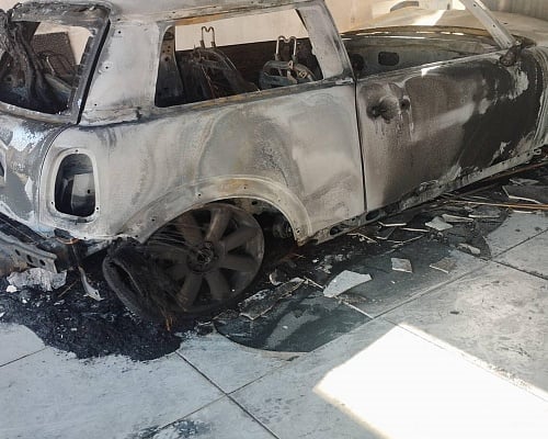 Στο ποδόσφαιρο οι έρευνες για τον εμπρησμό οχήματος του Πριέτο. Κάμερα κατέγραψε πεζό (pics)