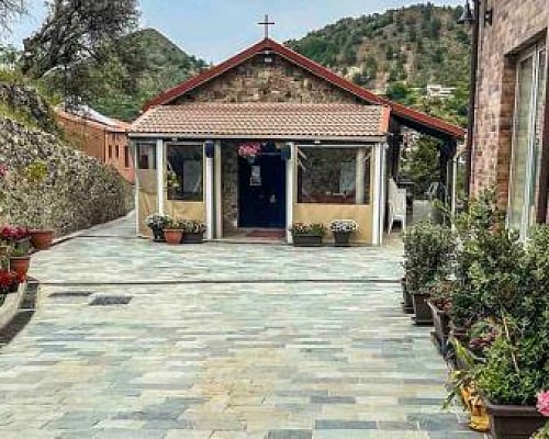 Ανοιχτό το ενδεχόμενο για αφορισμό ή αποσχηματισμό των πρώην μοναχών της Μονής Αββακούμ-Αξιολογεί πληροφορίες
