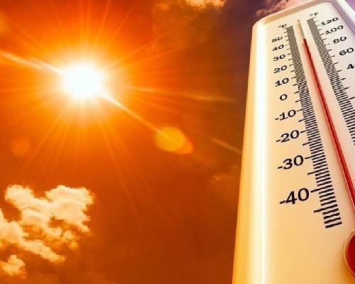 «Καμίνι» η Κύπρος: Στους 40 βαθμούς η θερμοκρασία - Πότε τίθεται σε ισχύ η κίτρινη προειδοποίηση