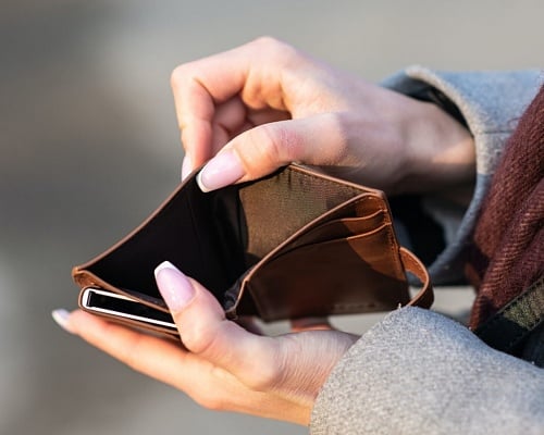 Σε κίνδυνο φτώχειας ή κοινωνικού αποκλεισμού δύο στα δέκα άτομα στην Κύπρο