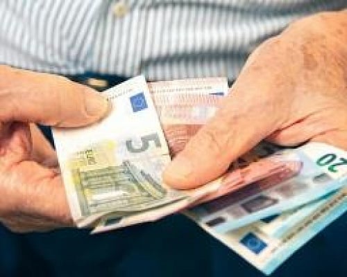 Μένουν στο προσκήνιο οι συντάξεις-Ετοιμάζεται να καταθέσει την πρότασή του το ΔΗΚΟ, παίρνει σειρά και το νομοσχέδιο για τη μεταρρύ