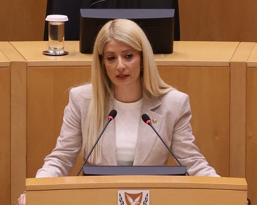 «Σας καλώ σε μια κοινή προσπάθεια»: Τι ζήτησε από τους άλλους 55 Βουλευτές η Αννίτα Δημητρίου