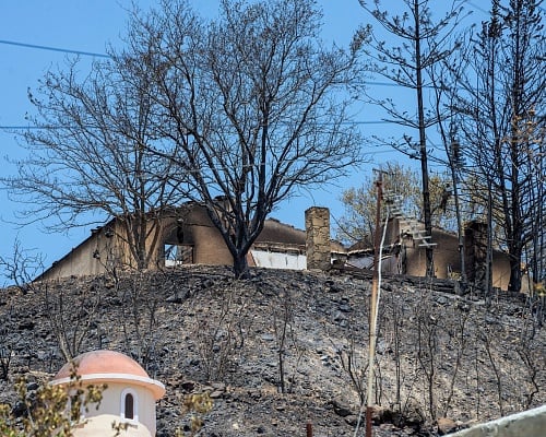 Ενώπιον του Προέδρου της Δημοκρατίας οι εκθέσεις γεγονότων για την φονική πυρκαγιά