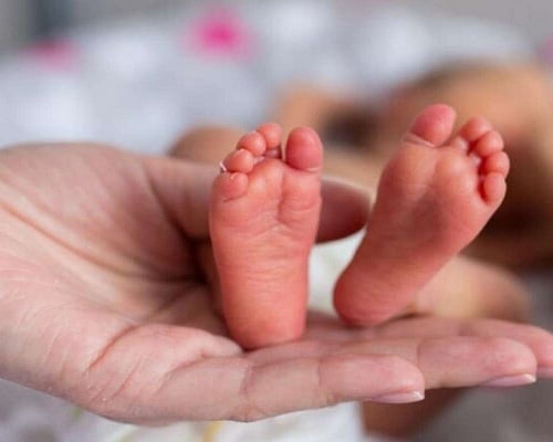 Πατέρας κατήγγειλε κακοποίηση βρέφους σε παράνομο βρεφοκομικό σταθμό στην Λάρνακα