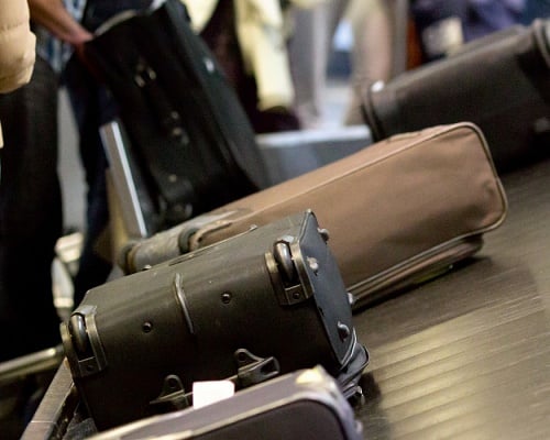 ΦΩΤΟ: Στο κελί για 16 χρόνια 26χρονη που έφτασε στην Κύπρο με 16kg κάνναβης