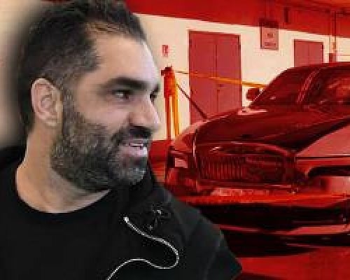Τον έδειξαν ως συνεργό που φυγάδευσε τους εκτελεστές και τελικά... λάθος σύλληψη-Ελεύθερος ο οδηγός του διπλοκάμπινου, είχε κατεβεί και για καφέ Τον έδειξαν ως συνεργό που φυγάδευσε τους εκτελεστές και τελικά... λάθος σύλληψη-Ελεύθερος ο οδηγός του διπλοκάμπινου, είχε κατεβεί και για