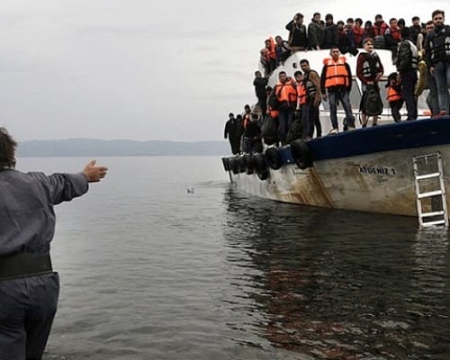 Ζητά ολοκληρωμένη στρατηγική για το μεταναστευτικό η Αννίτα-Απαντά στις θέσεις για επιδόματα και άνοιγμα συνόρων