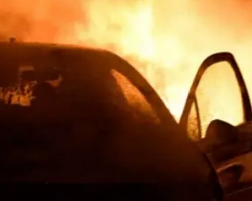 Στόχος εμπρηστών όχημα 44χρονου στη Μακεδονίτισσα-Ζημιές σε άλλα δύο αυτοκίνητα