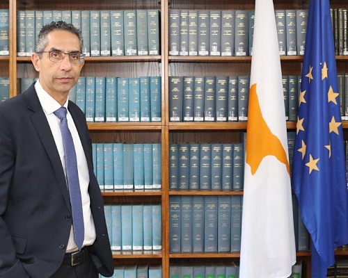Αναλαμβάνει την ευθύνη αλλά δεν αποχωρεί ο Βοηθός Γενικού Εισαγγελέα Η ανακοίνωσή του μετά τις αντιδράσεις για καταδίκη από ΕΔΑΔ